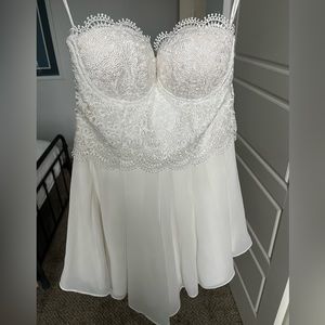 Hello Molly White Strapless Lace Corset Chiffon Romper XS / 6